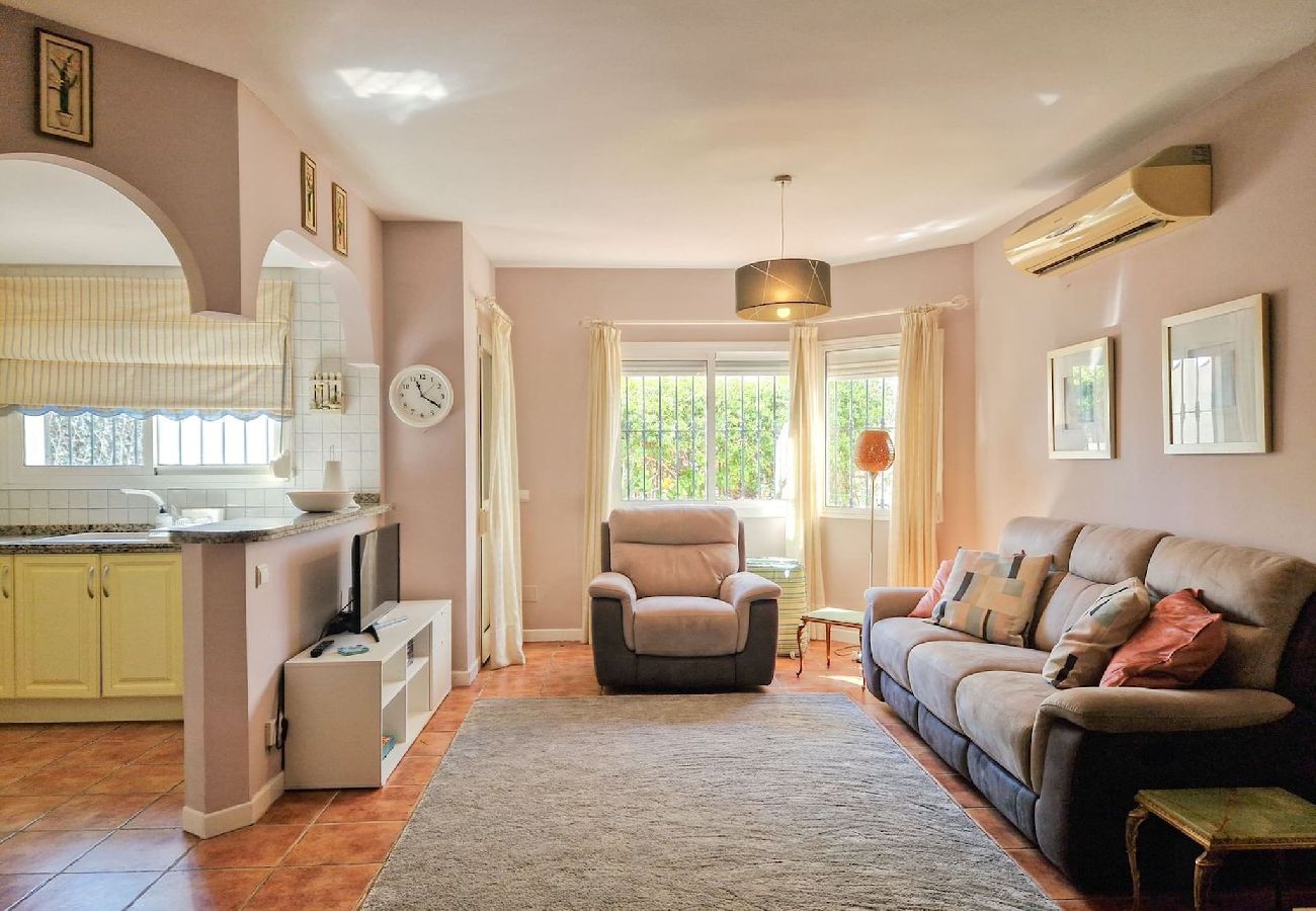 Terraced House in La Cala de Mijas - Townhouse with rooftop terrace La Cala de Mijas 