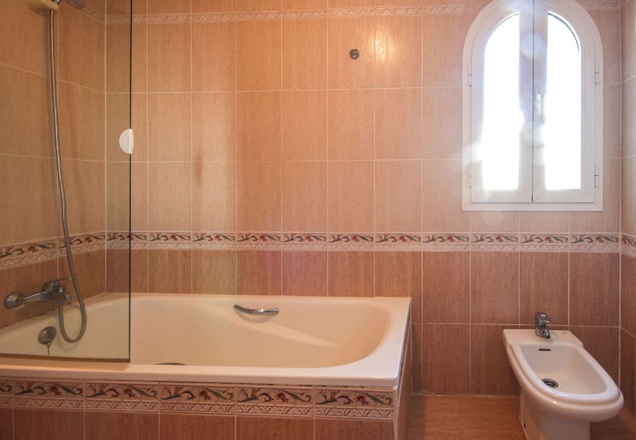 Terraced House in La Cala de Mijas - Townhouse with rooftop terrace La Cala de Mijas 