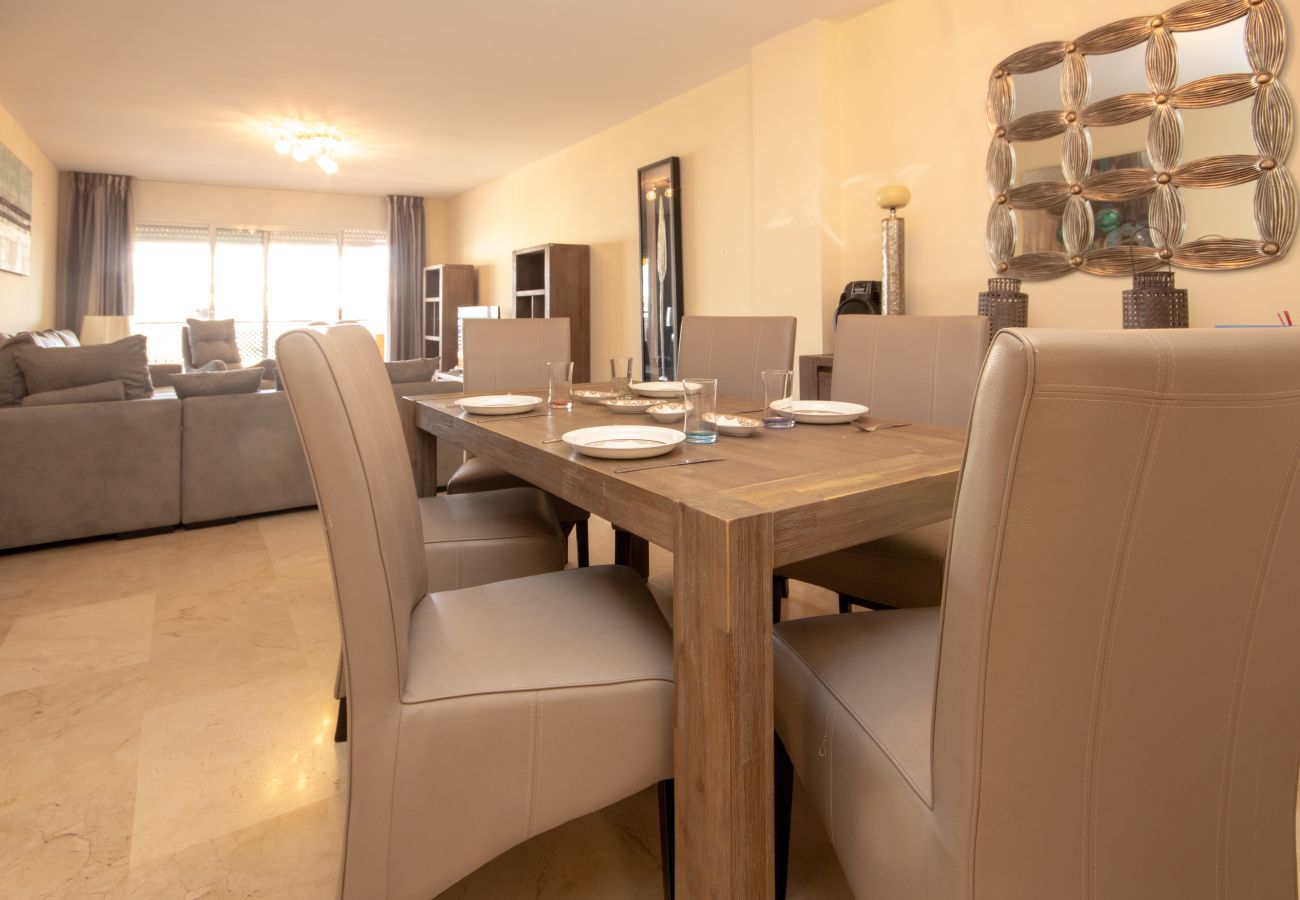 Apartment in Marbella - Spacious Modern Penthouse Guadalmina, San Pedro 