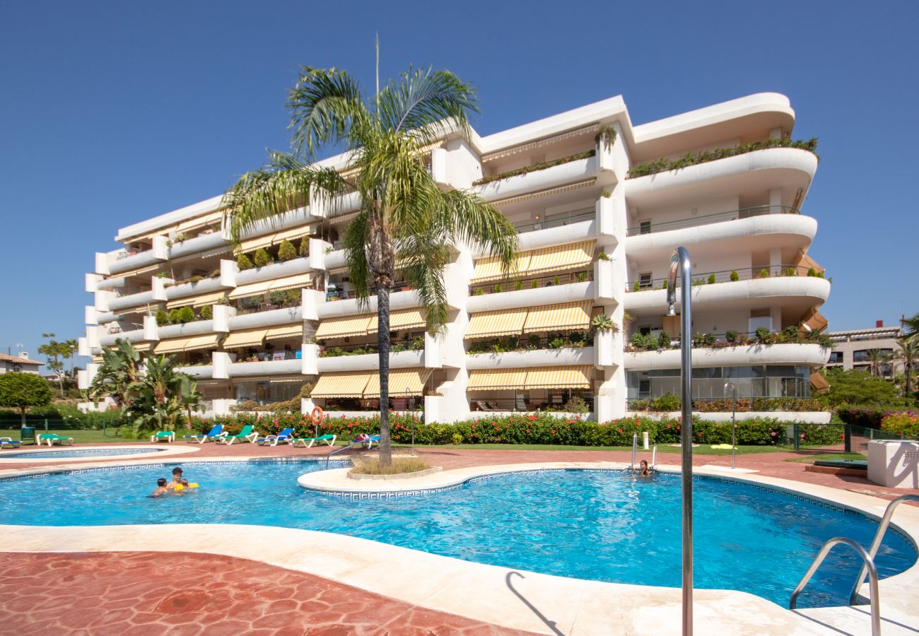 Apartment in Marbella - Spacious Modern Penthouse Guadalmina, San Pedro 