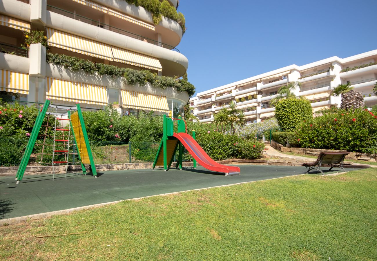 Apartment in Marbella - Spacious Modern Penthouse Guadalmina, San Pedro 
