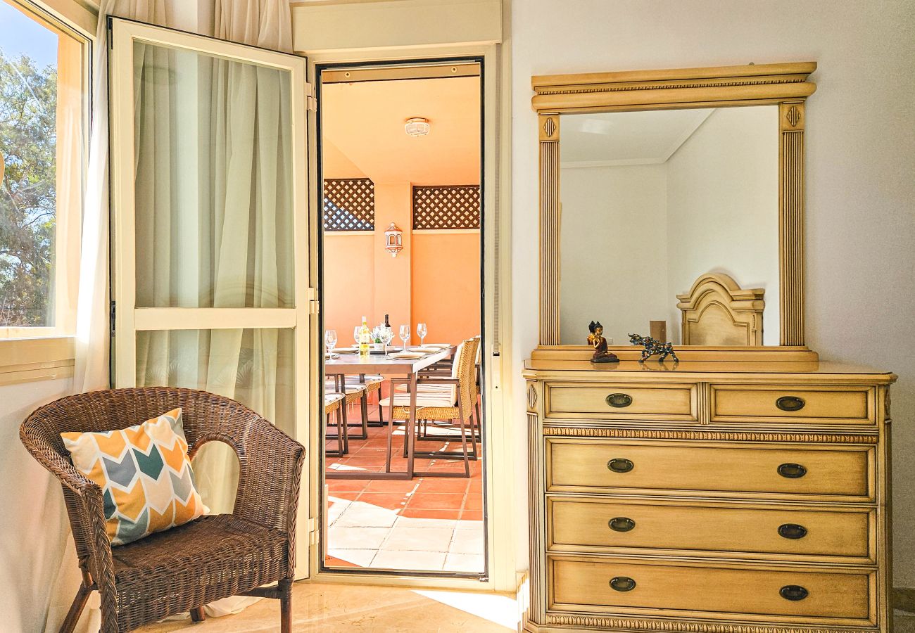 Apartment in Marbella - Three bedroom apartment in Las Chapas, Marbella. 