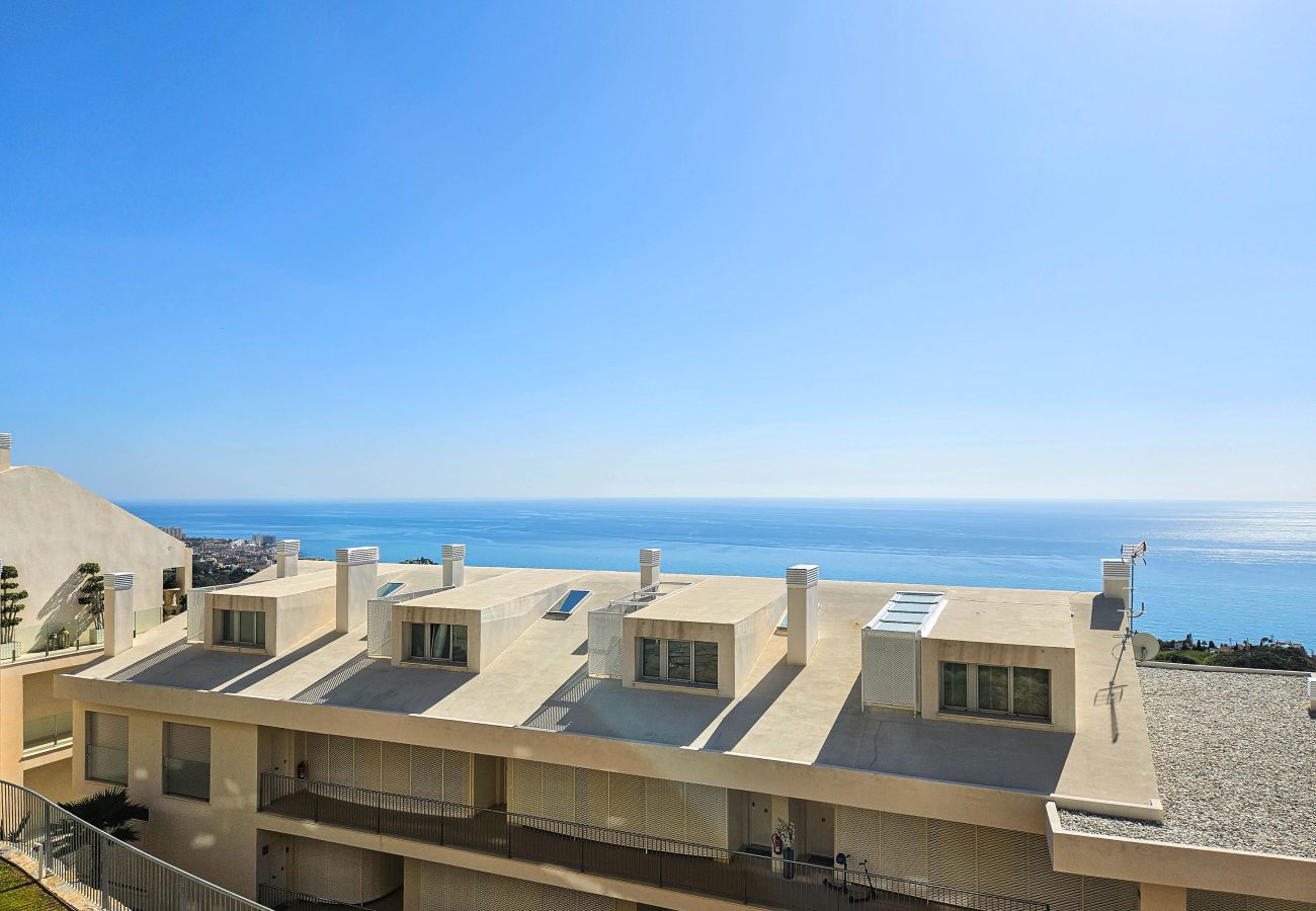 Apartment in Benalmádena - Stunning sea views @ Stupa hills 