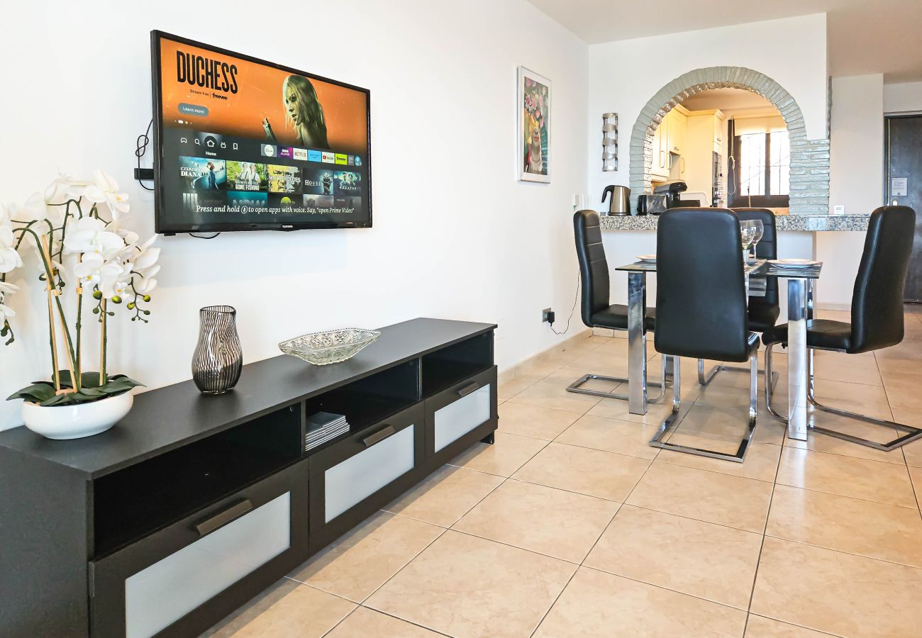 Apartment in Mijas Costa - Beautiful sea views @ Torrenueva near La Cala 