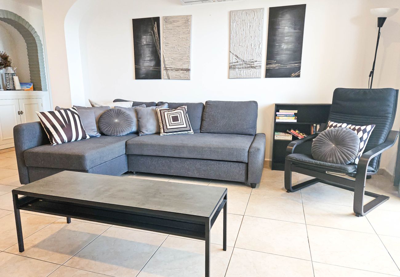 Apartment in Mijas Costa - Beautiful sea views @ Torrenueva near La Cala 