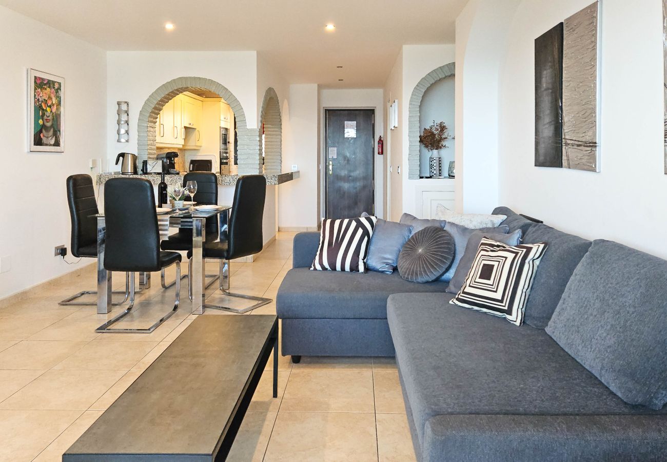 Apartment in Mijas Costa - Beautiful sea views @ Torrenueva near La Cala 
