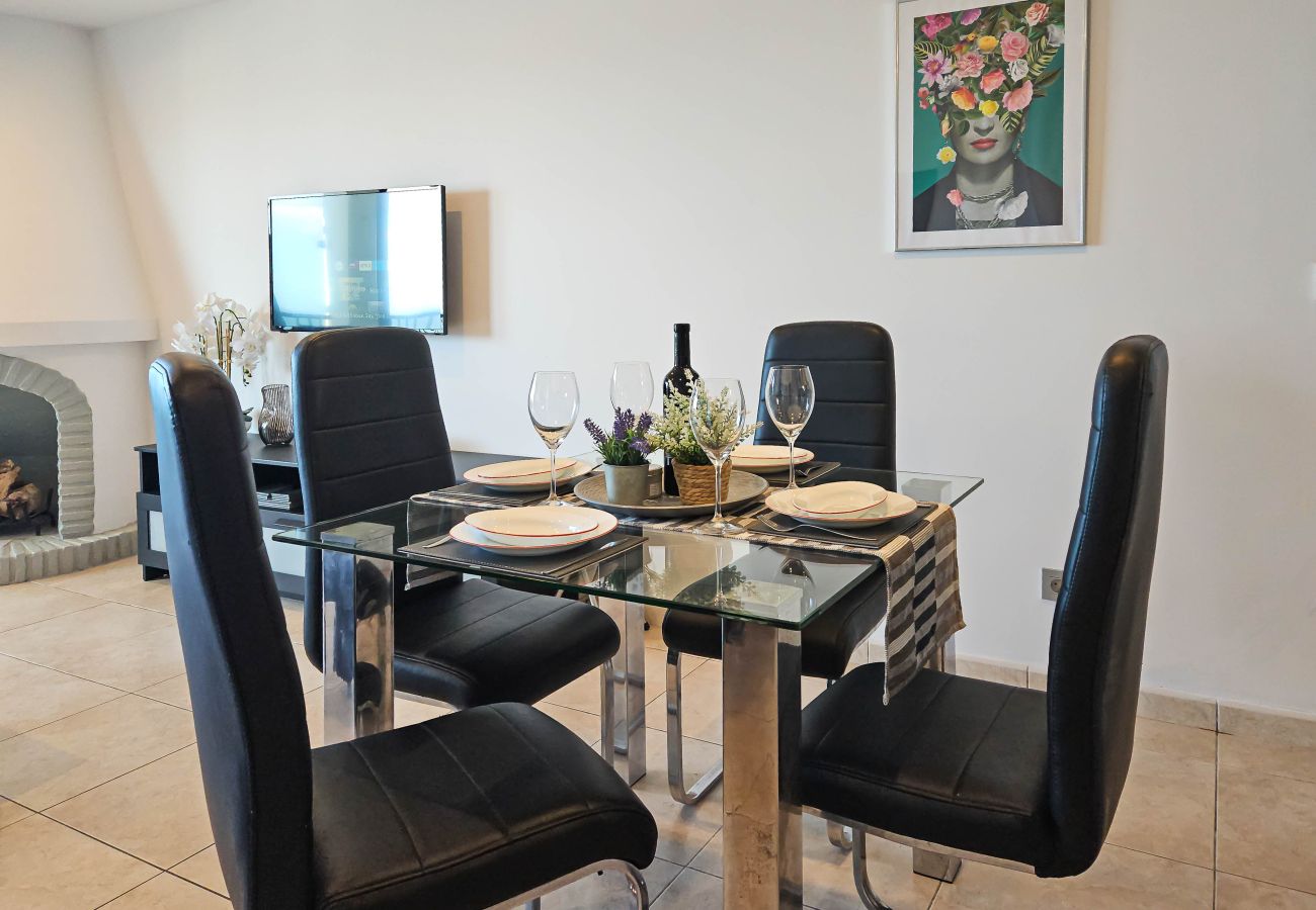 Apartment in Mijas Costa - Beautiful sea views @ Torrenueva near La Cala 