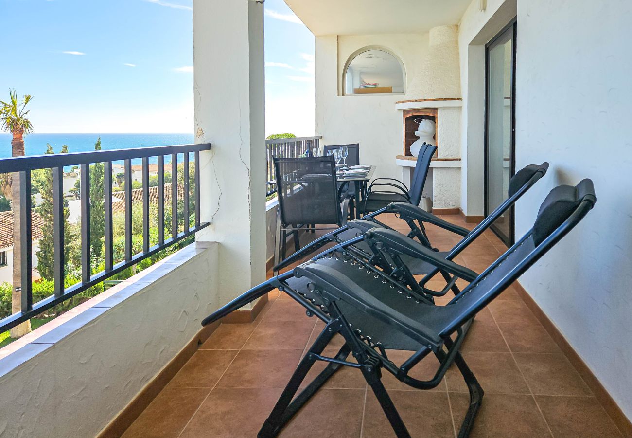 Apartment in Mijas Costa - Beautiful sea views @ Torrenueva near La Cala 