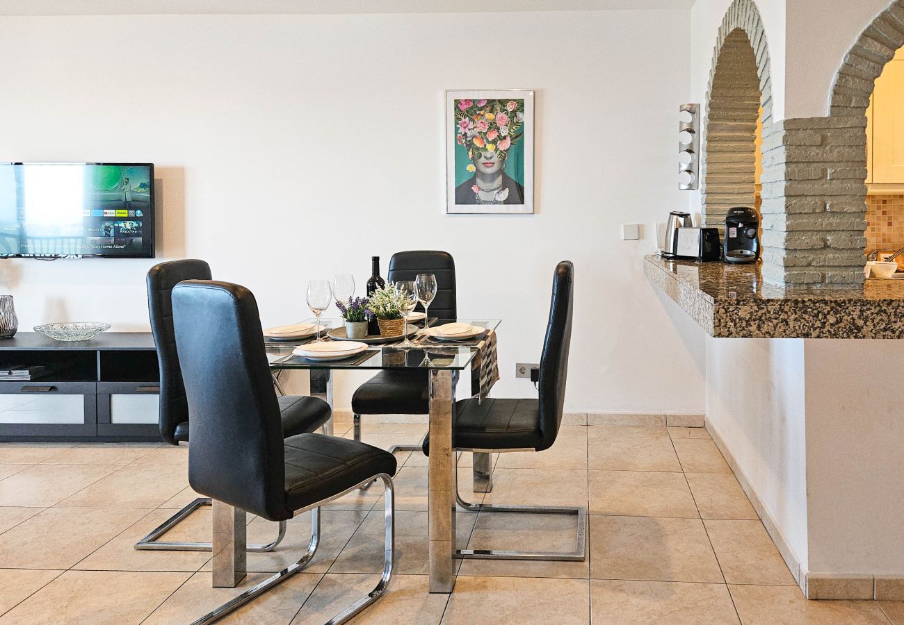 Apartment in Mijas Costa - Beautiful sea views @ Torrenueva near La Cala 