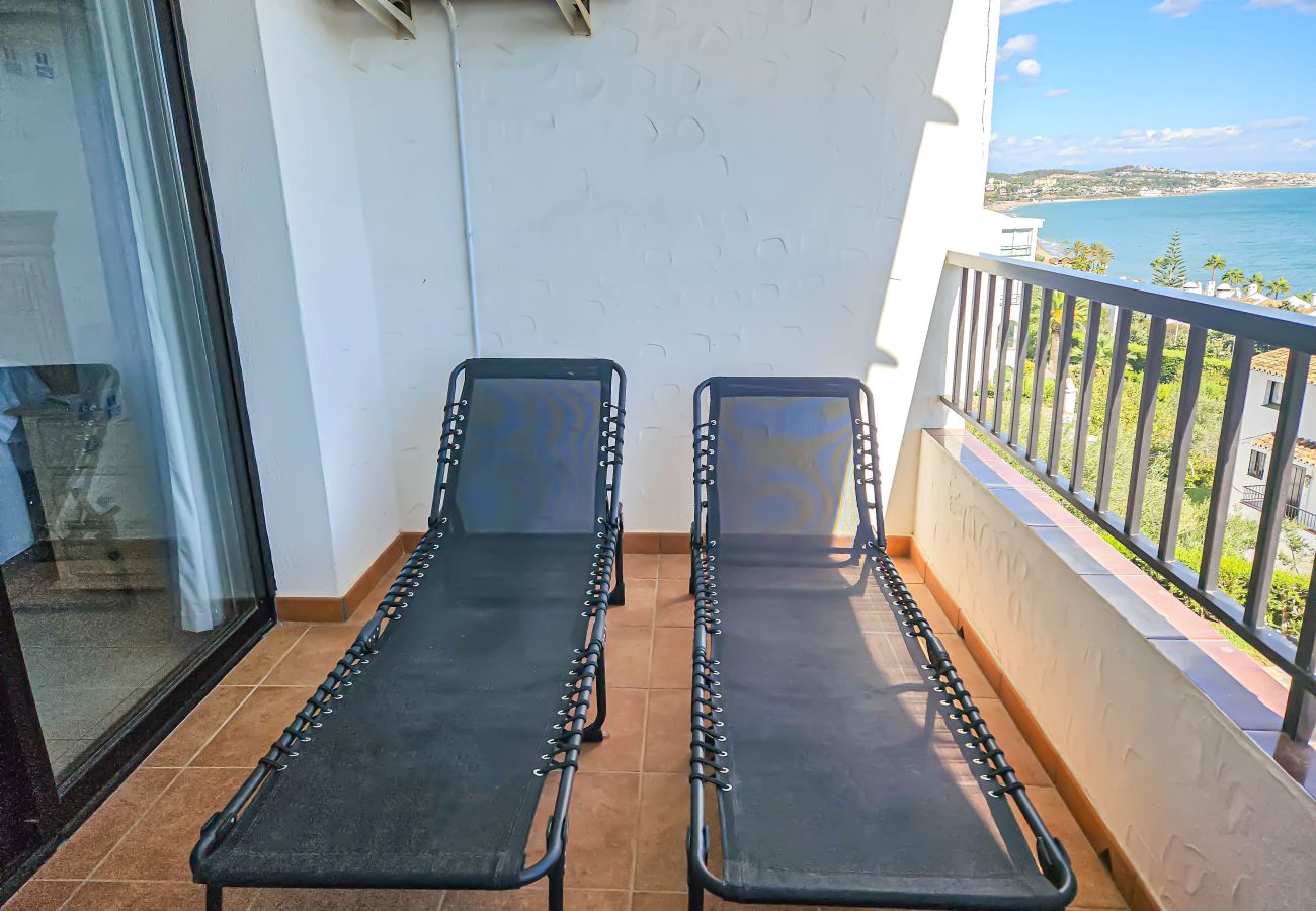 Apartment in Mijas Costa - Beautiful sea views @ Torrenueva near La Cala 