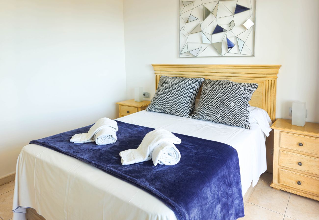 Apartment in Mijas Costa - Beautiful sea views @ Torrenueva near La Cala 