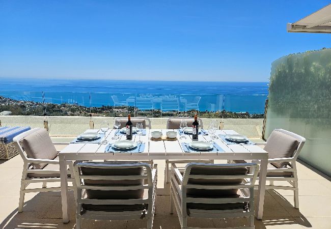 Apartment in Benalmádena - Luxury Penthouse @ Stupa hills Benalmadena  Apartment in Benalmádena - Luxury Penthouse @ Stupa hills Benalmadena