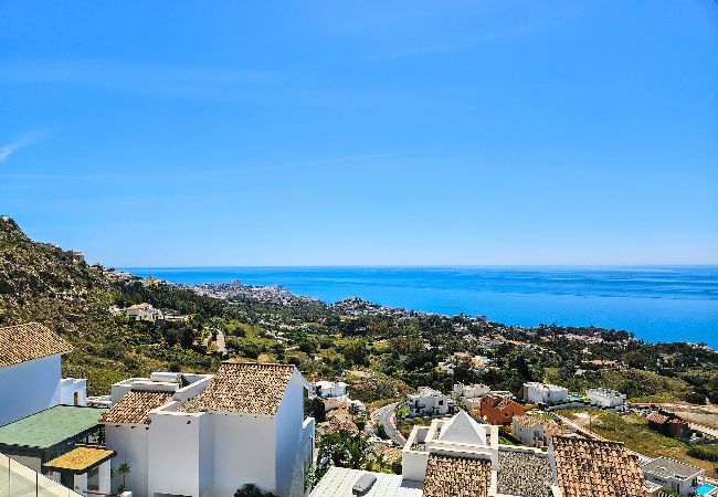 Apartment in Benalmádena - Luxury Penthouse @ Stupa hills Benalmadena  Apartment in Benalmádena - Luxury Penthouse @ Stupa hills Benalmadena