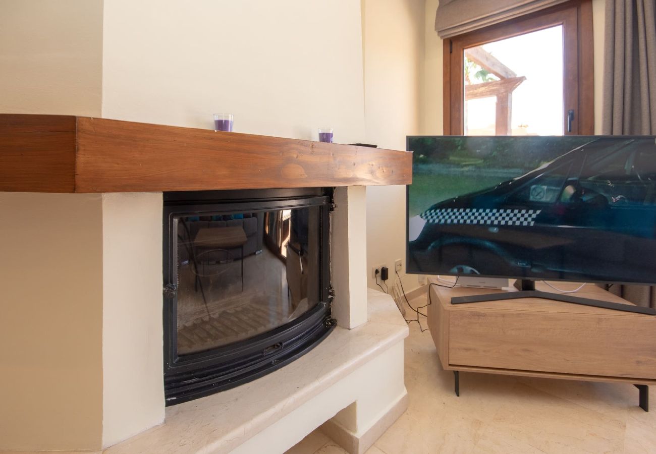 Terraced House in Mijas Costa - Spacious refurbished 4 Bed in Riviera del Sol 