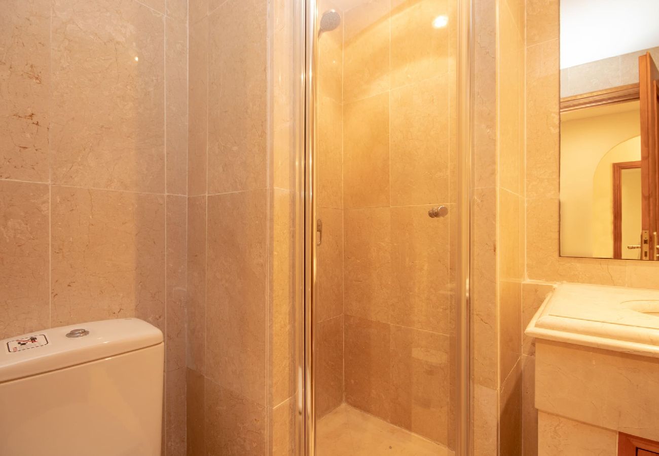 Terraced House in Mijas Costa - Spacious refurbished 4 Bed in Riviera del Sol 