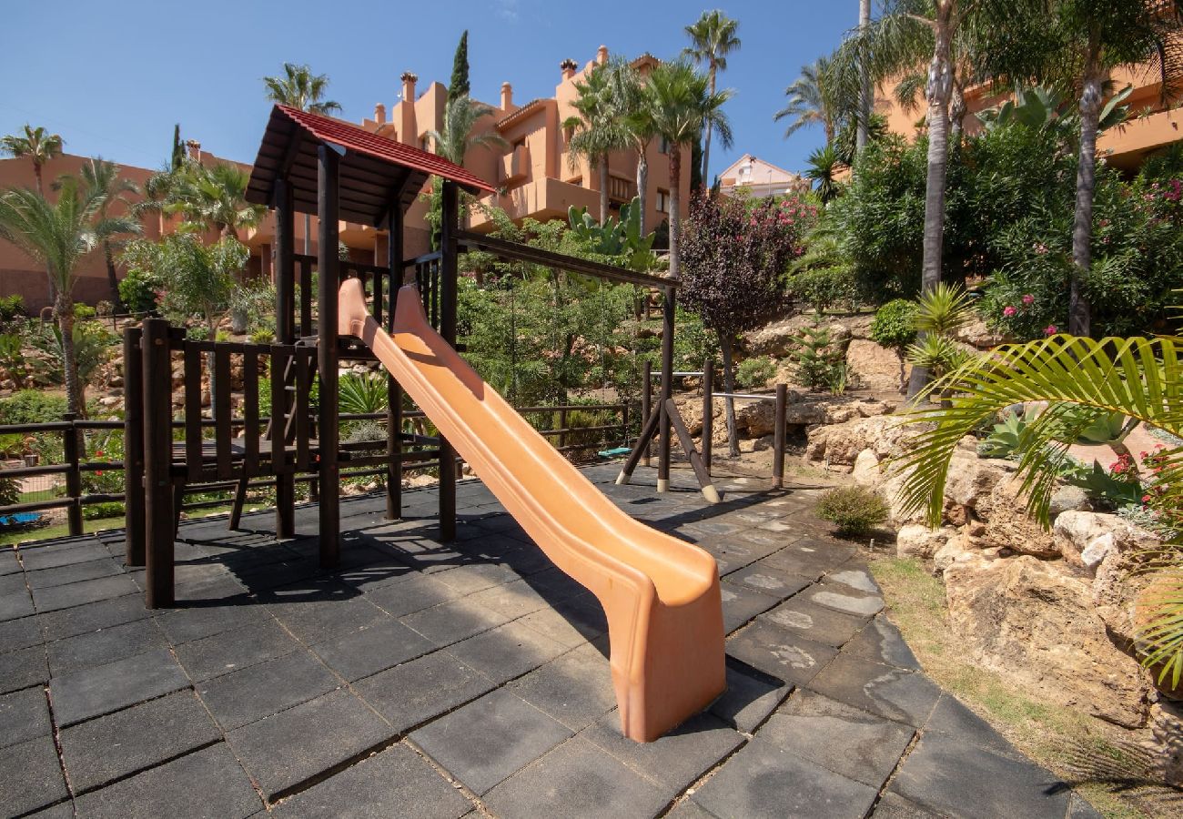 Terraced House in Mijas Costa - Spacious refurbished 4 Bed in Riviera del Sol 