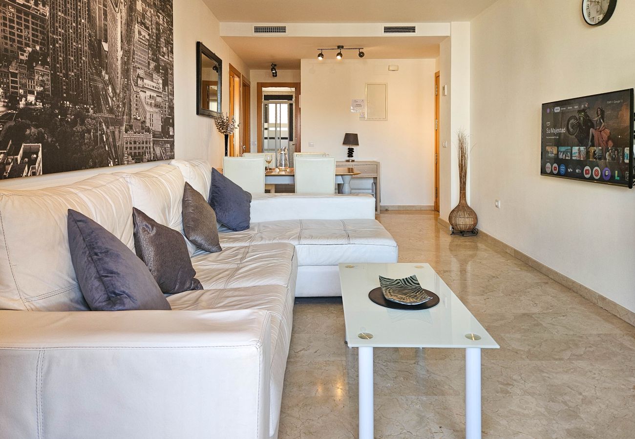Apartment in Mijas Costa - Calablanca walking distance to La Cala and beach 