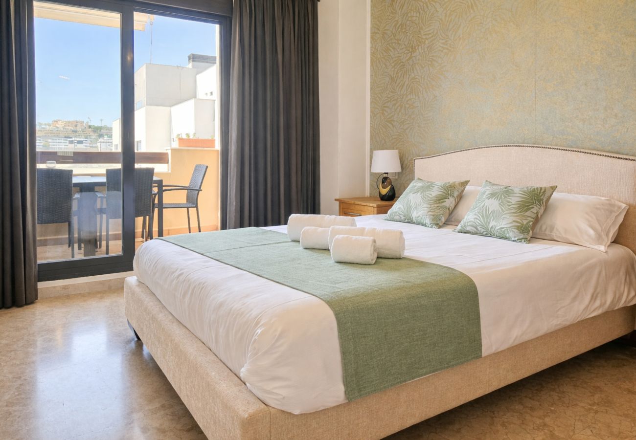 Apartment in Mijas Costa - Calablanca walking distance to La Cala and beach 