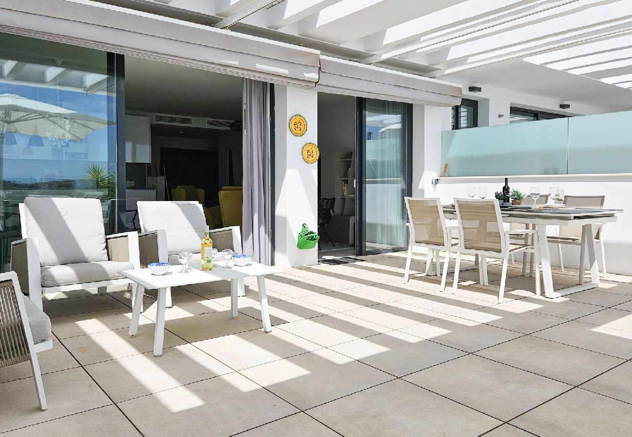 Apartment in La Cala de Mijas - Lovely modern 3 bedroom apt in Casa Banderas 