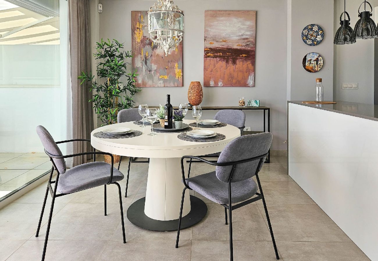 Apartment in La Cala de Mijas - Lovely modern 3 bedroom apt in Casa Banderas 