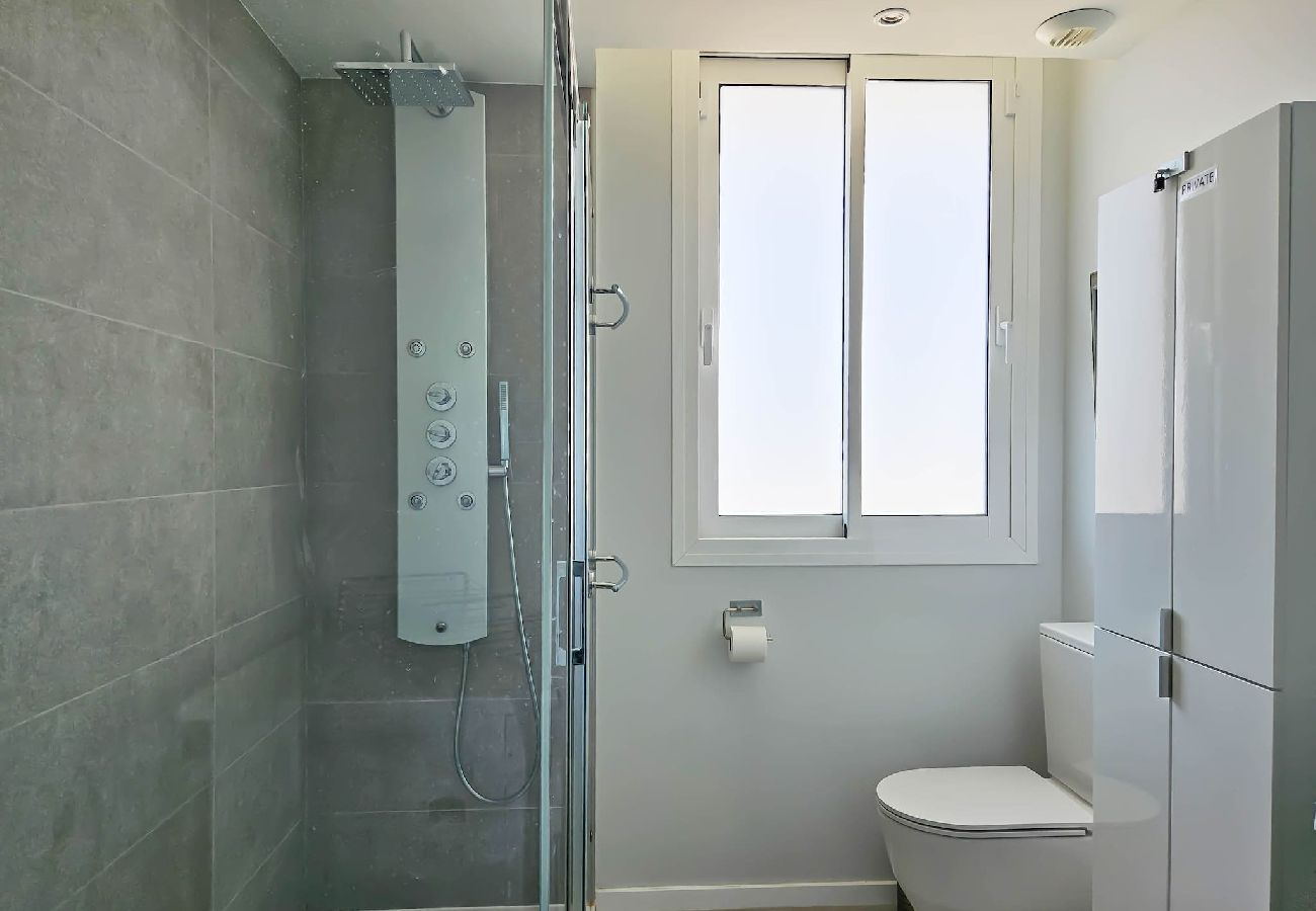 Apartment in La Cala de Mijas - Lovely modern 3 bedroom apt in Casa Banderas 