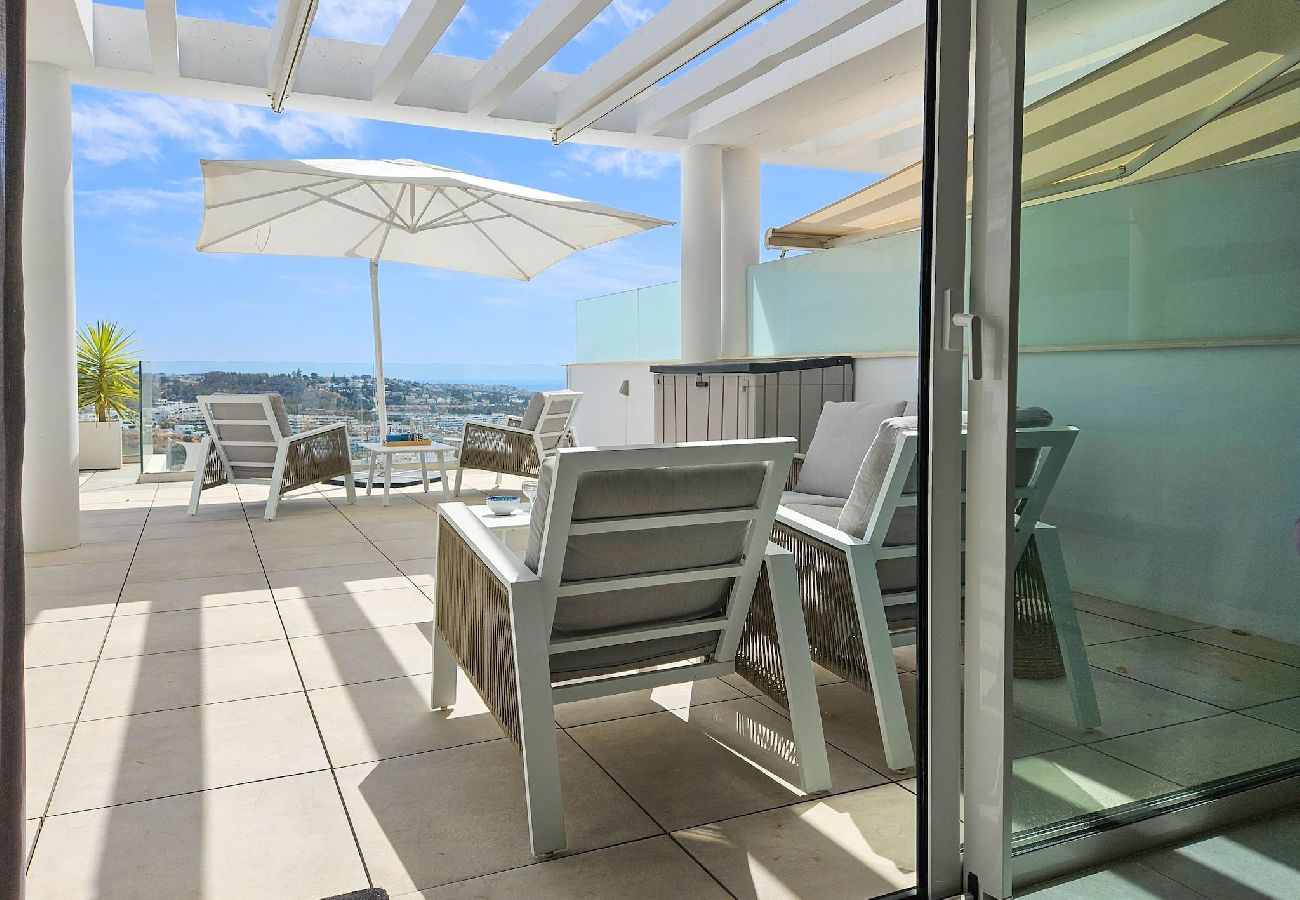 Apartment in La Cala de Mijas - Lovely modern 3 bedroom apt in Casa Banderas 