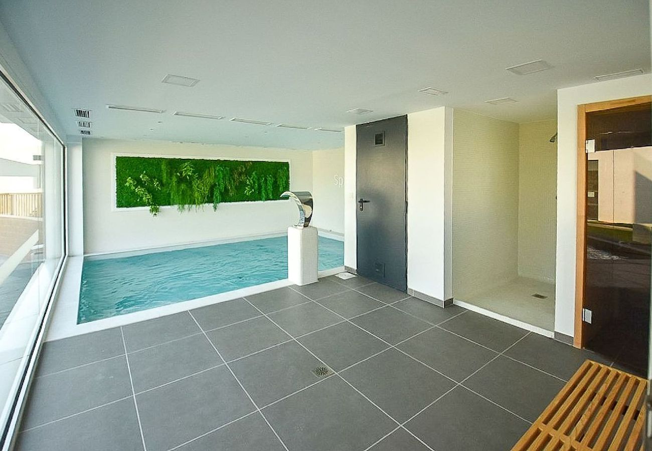 Apartment in La Cala de Mijas - Lovely modern 3 bedroom apt in Casa Banderas 