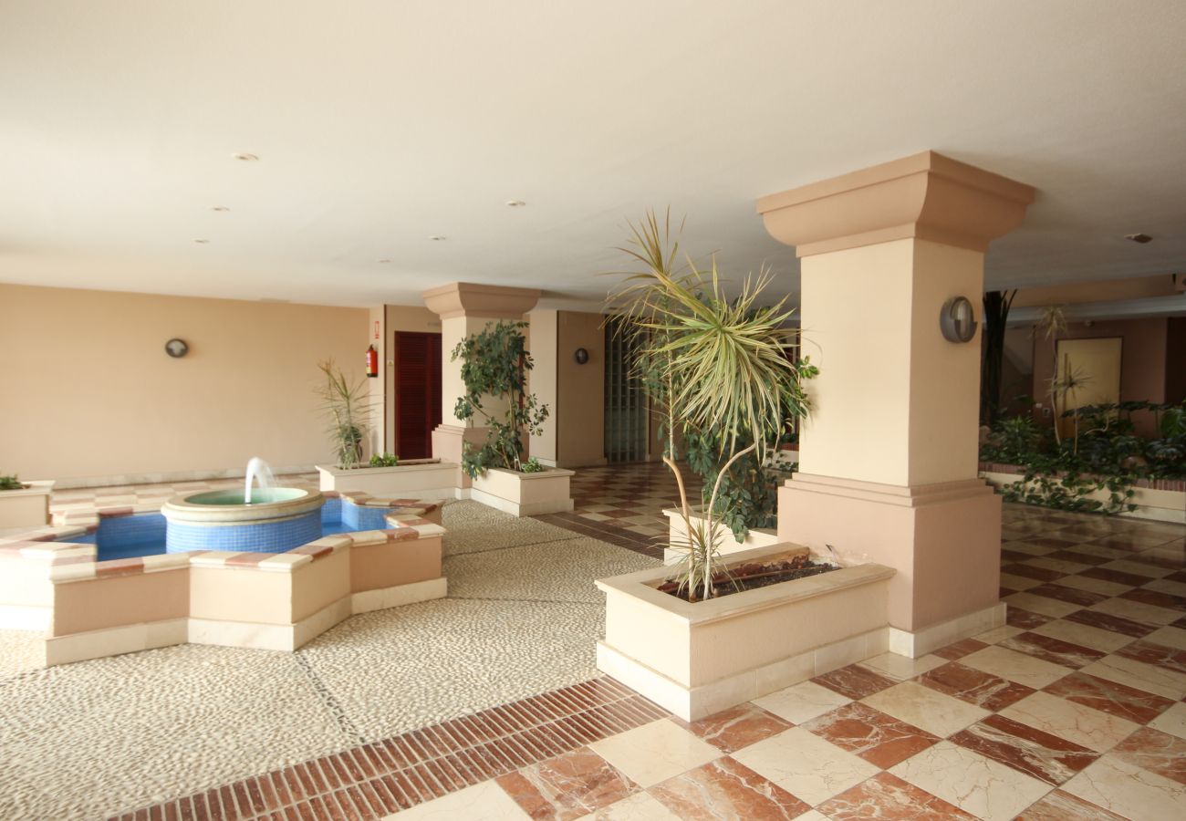 Apartment in Marbella - First floor Beach side property, San Pedro 