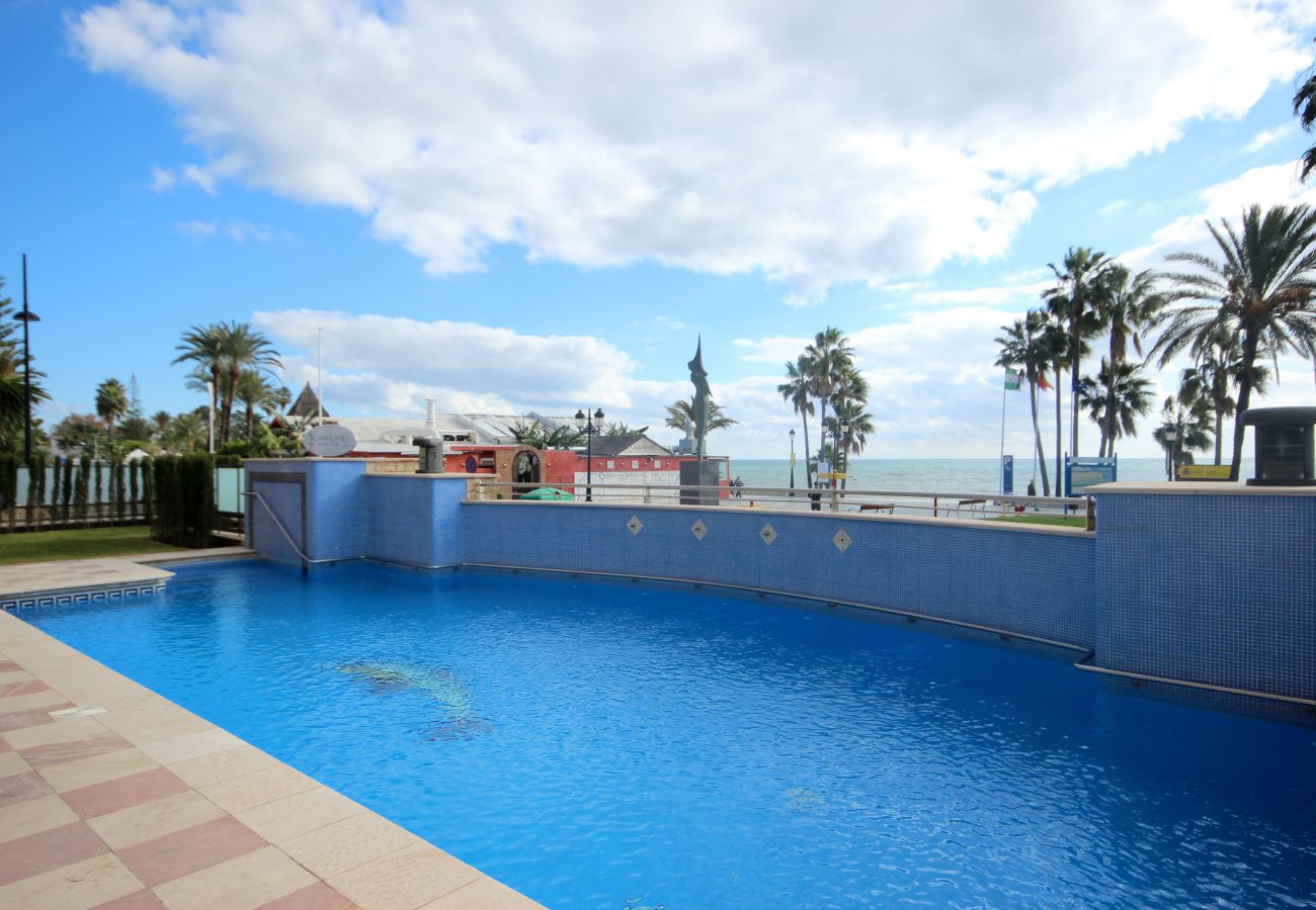 Apartment in Marbella - First floor Beach side property, San Pedro 
