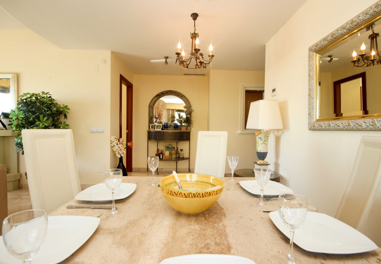 Apartment in Marbella - First floor Beach side property, San Pedro 