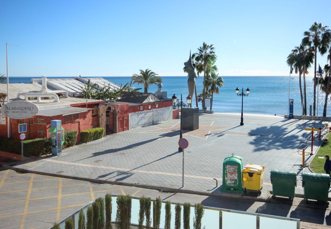 Apartment in Marbella - First floor Beach side property, San Pedro 