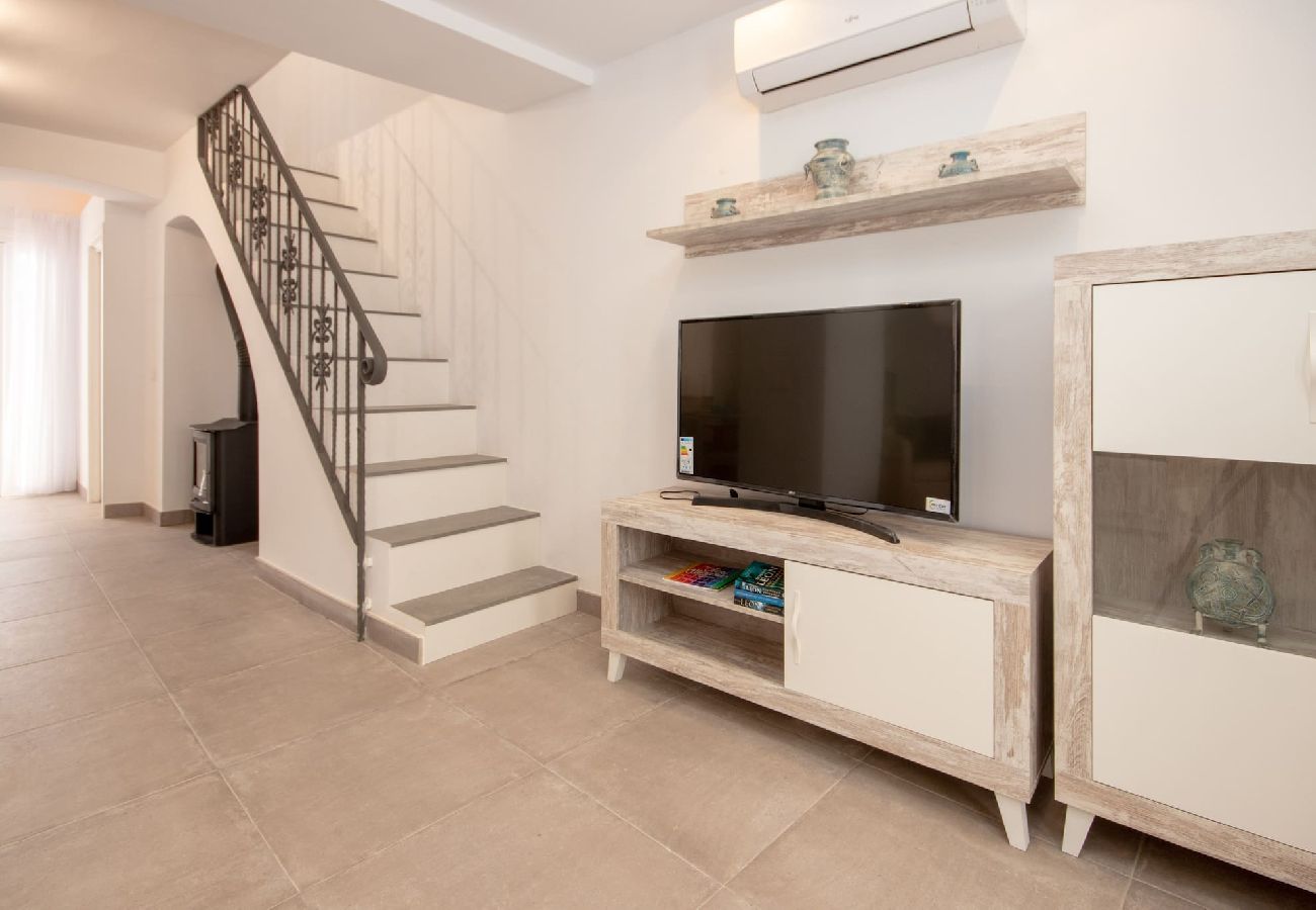 Terraced House in Alhaurín el Grande - Lovely 2 bed townhouse in Alhaurin el Grande 