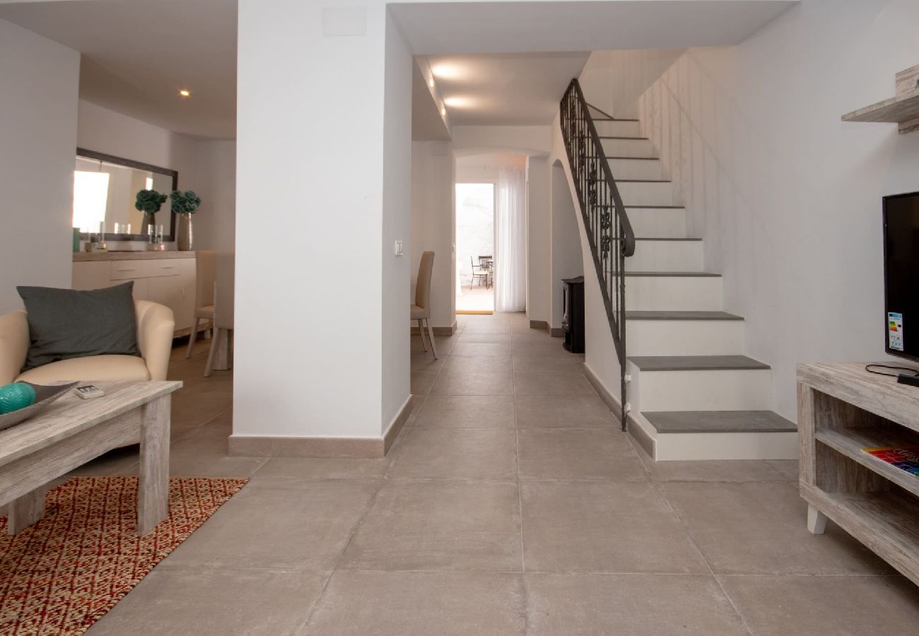 Terraced House in Alhaurín el Grande - Lovely 2 bed townhouse in Alhaurin el Grande 