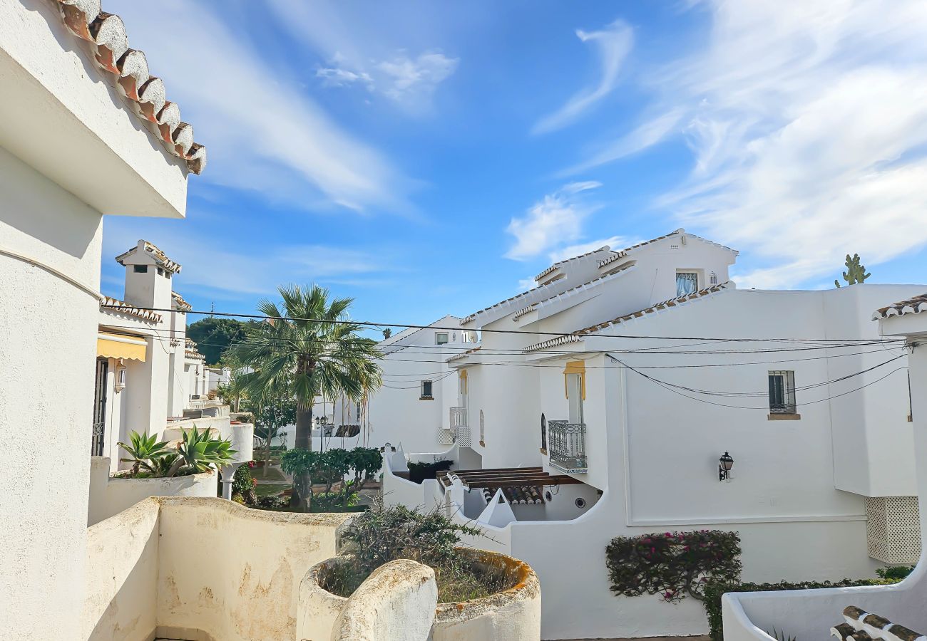 Terraced House in La Cala de Mijas - 3 Bed Townhouse  with roof terrace, 100m to beach 