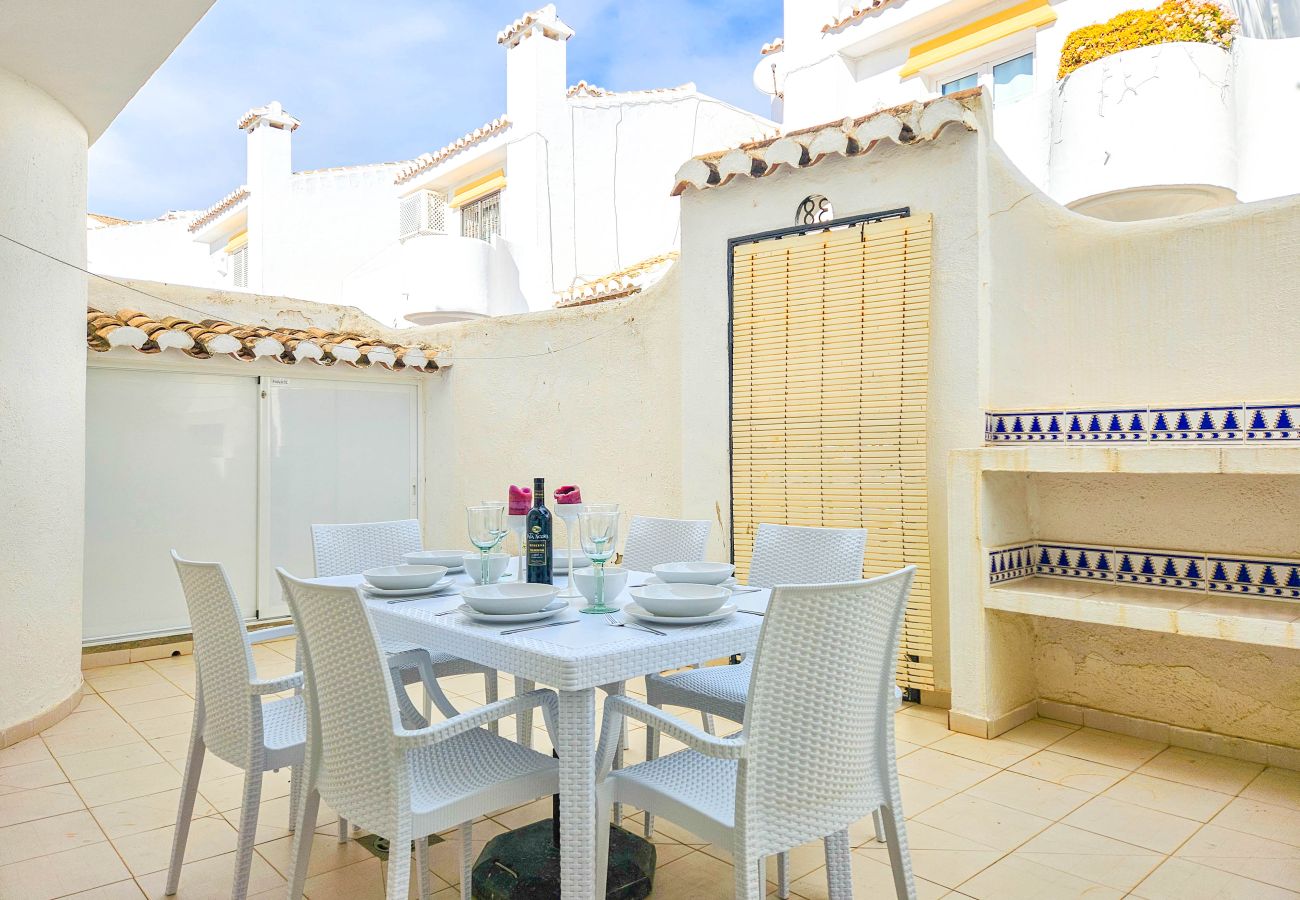 Terraced House in La Cala de Mijas - 3 Bed Townhouse  with roof terrace, 100m to beach 