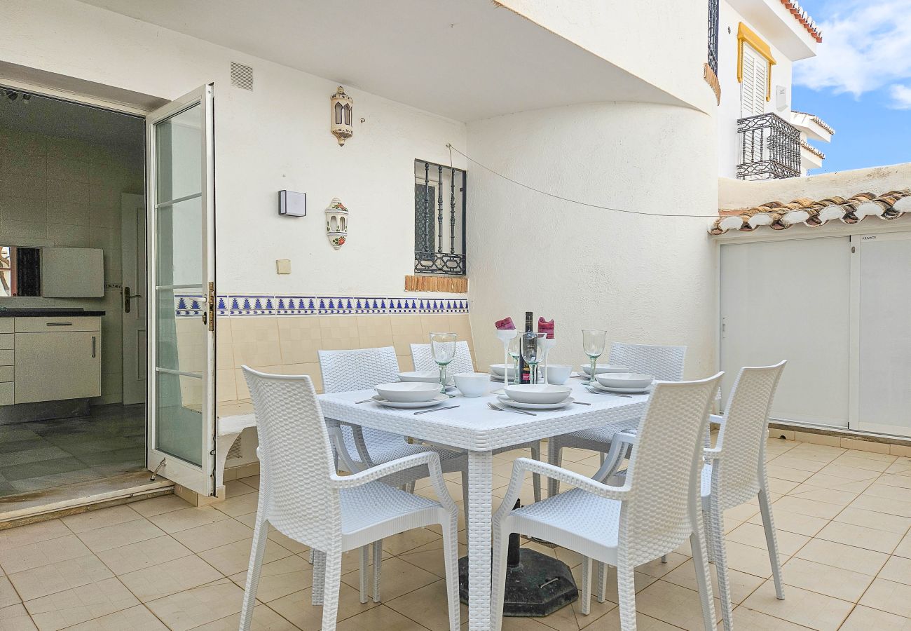 Terraced House in La Cala de Mijas - 3 Bed Townhouse  with roof terrace, 100m to beach 