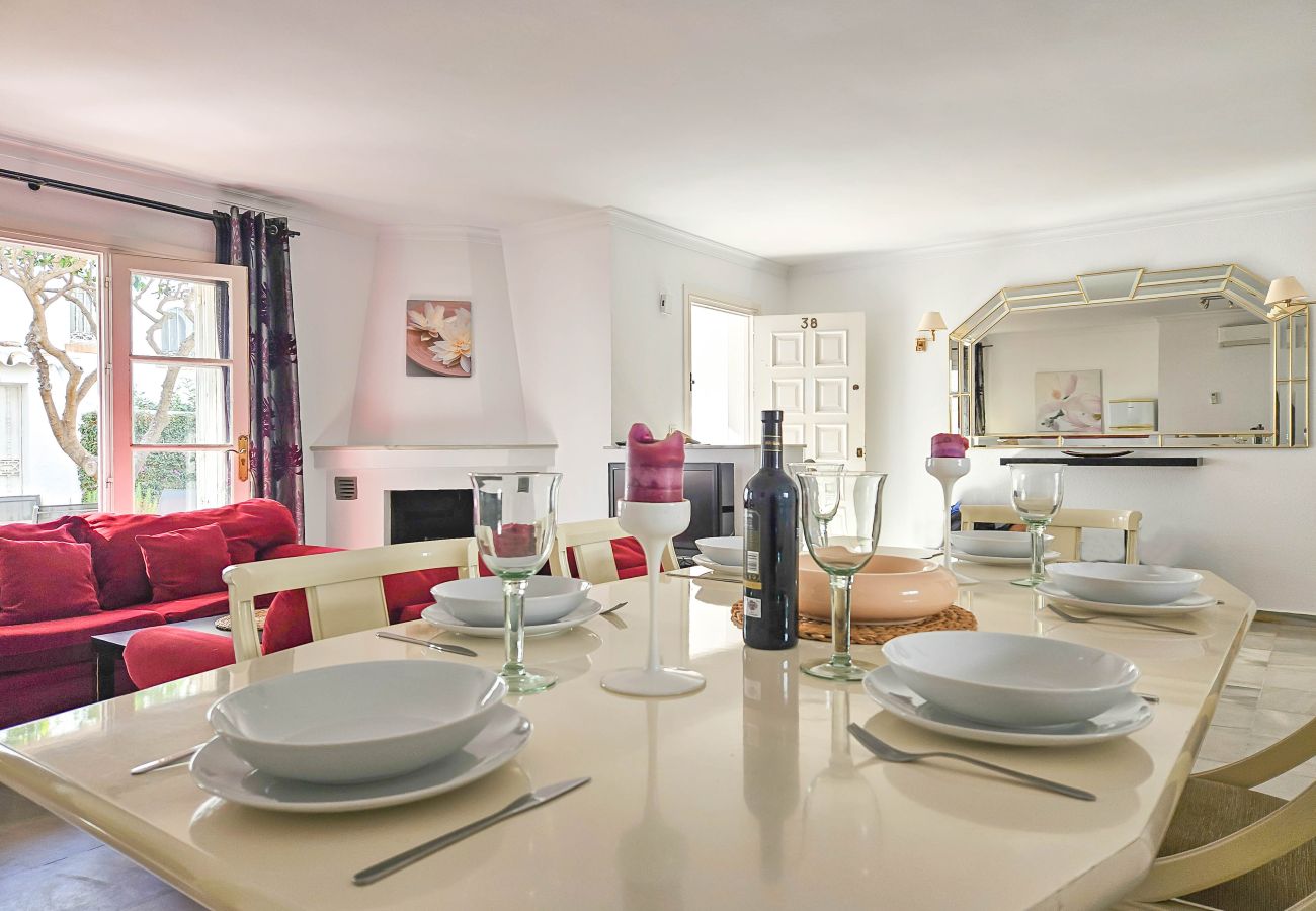 Terraced House in La Cala de Mijas - 3 Bed Townhouse  with roof terrace, 100m to beach 