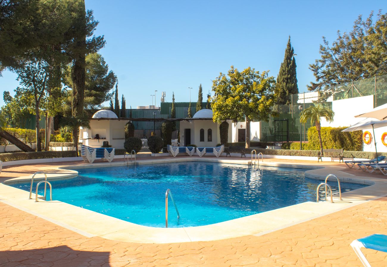 Apartment in Marbella - Puerto Banus, 400 metres to the Beach 