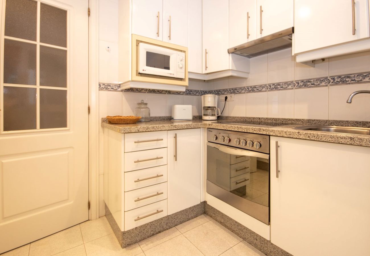 Apartment in Marbella - Puerto Banus, 400 metres to the Beach 