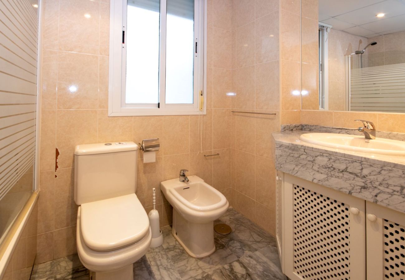Apartment in Marbella - Puerto Banus, 400 metres to the Beach 