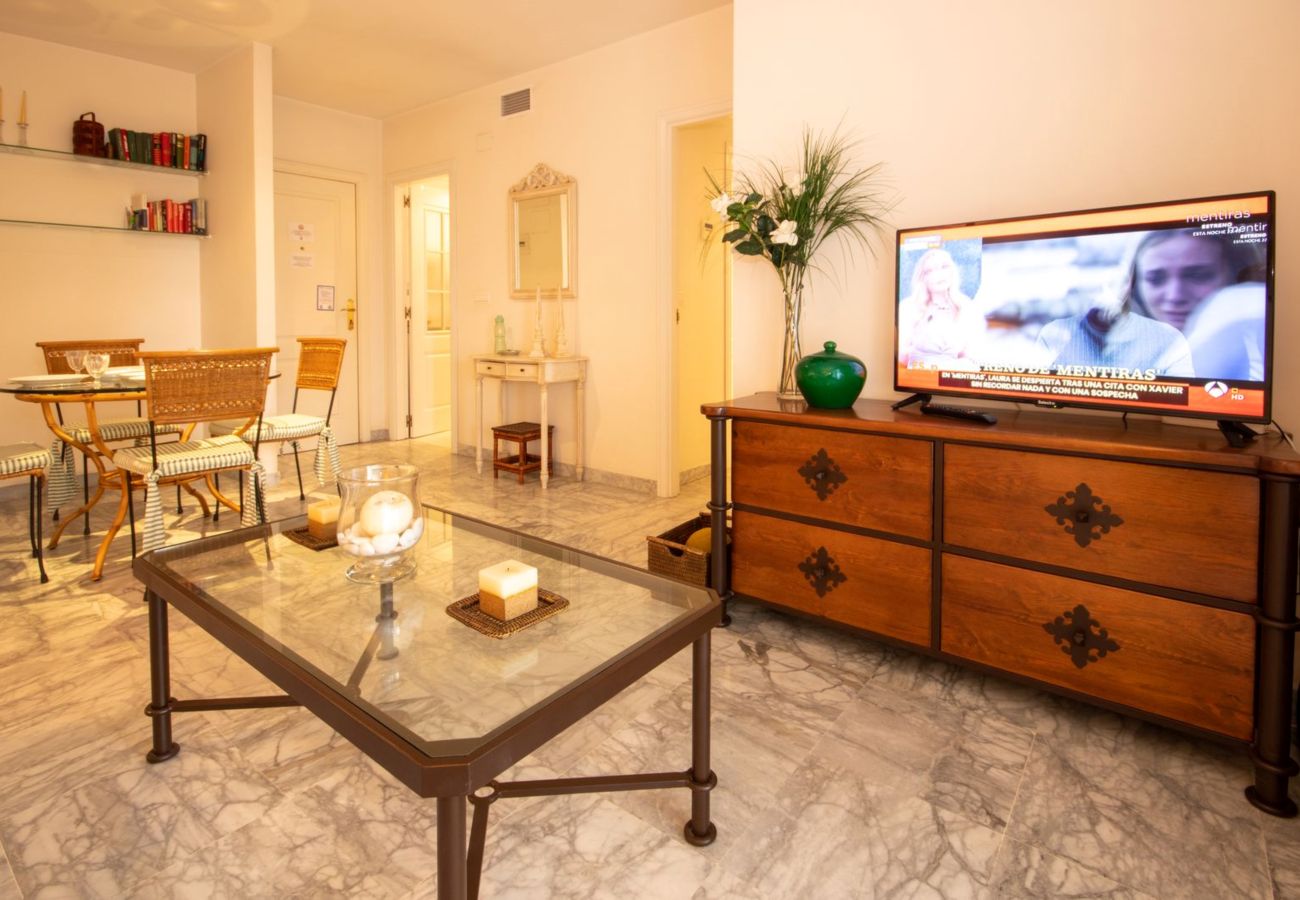 Apartment in Marbella - Puerto Banus, 400 metres to the Beach 