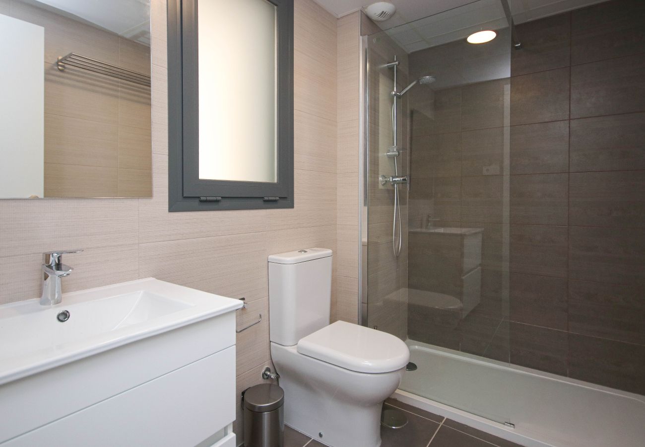 Apartment in Mijas Costa - 2 bedroom apartment, pool views near La Cala