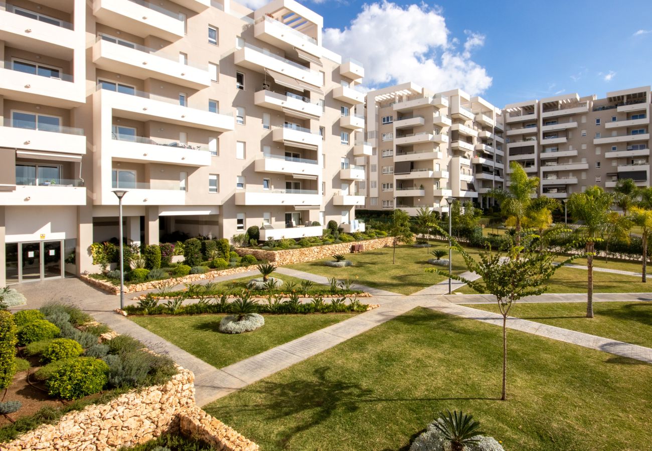 Apartment in Marbella - 3 Bed Apart Nueva Andalucia 5 min drive to Banus 
