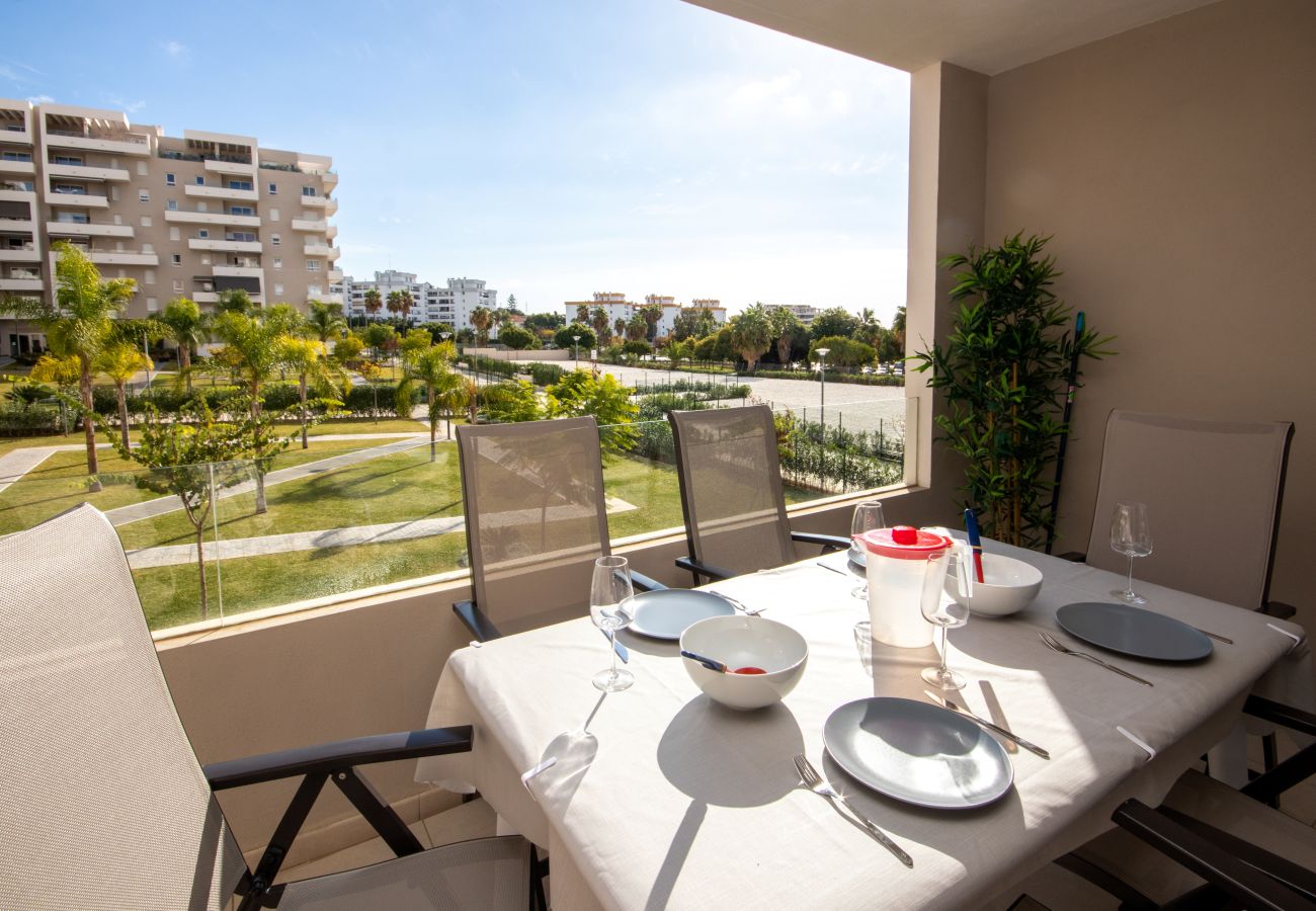 Apartment in Marbella - 3 Bed Apart Nueva Andalucia 5 min drive to Banus 
