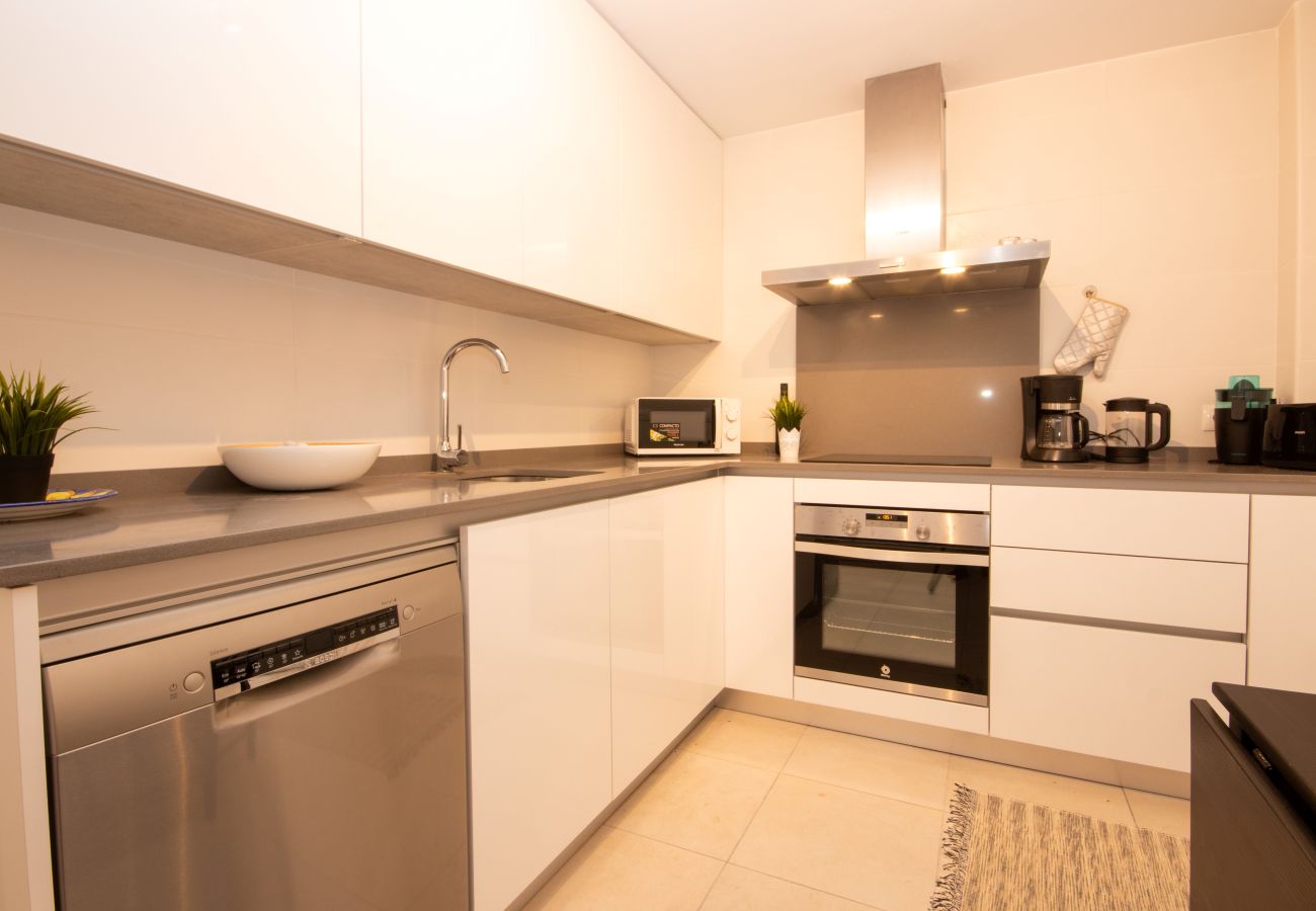 Apartment in Marbella - 3 Bed Apart Nueva Andalucia 5 min drive to Banus 