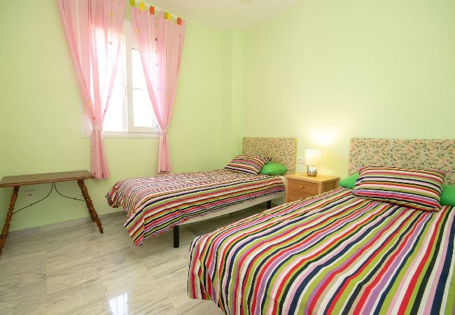 Apartment in Marbella - 2 bed apt in Mimosas Cabopino with sea views  Apartment in Marbella - 2 bed apt in Mimosas Cabopino with sea views