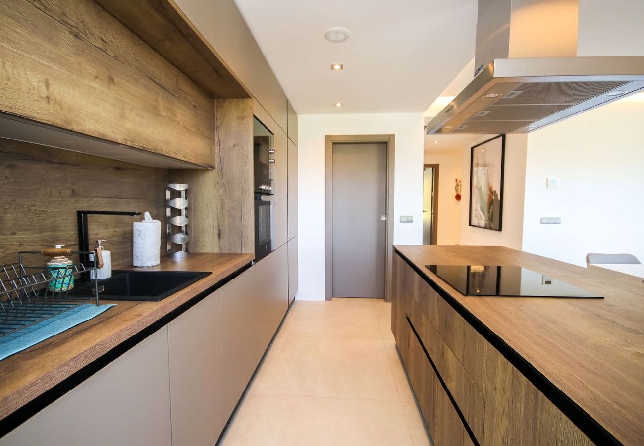 Apartment in La Cala de Mijas - Spacious modern 3 bed near the La Cala Golf resort 