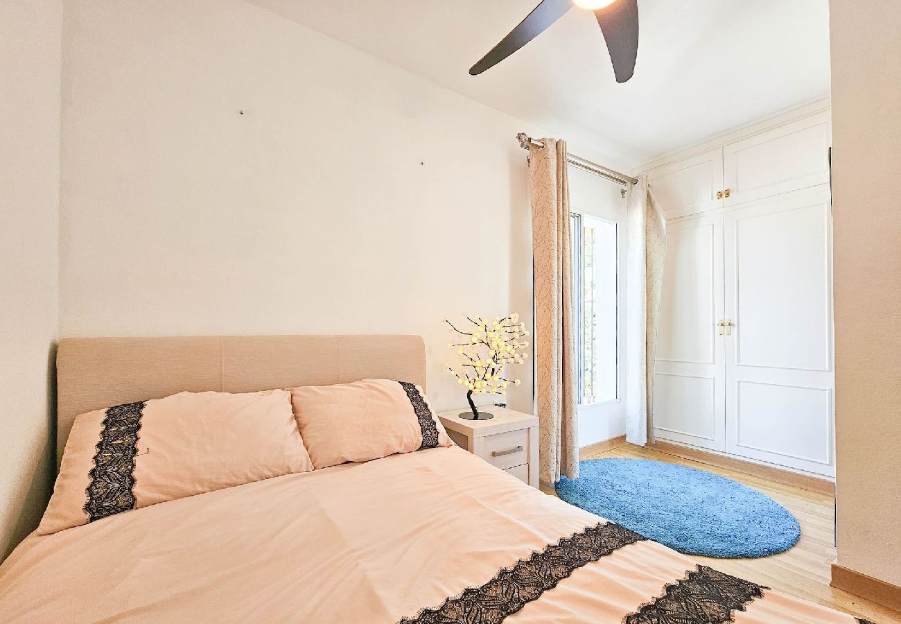 Terraced House in Mijas Costa - Two bed House in Calahonda just 1km to the beach 