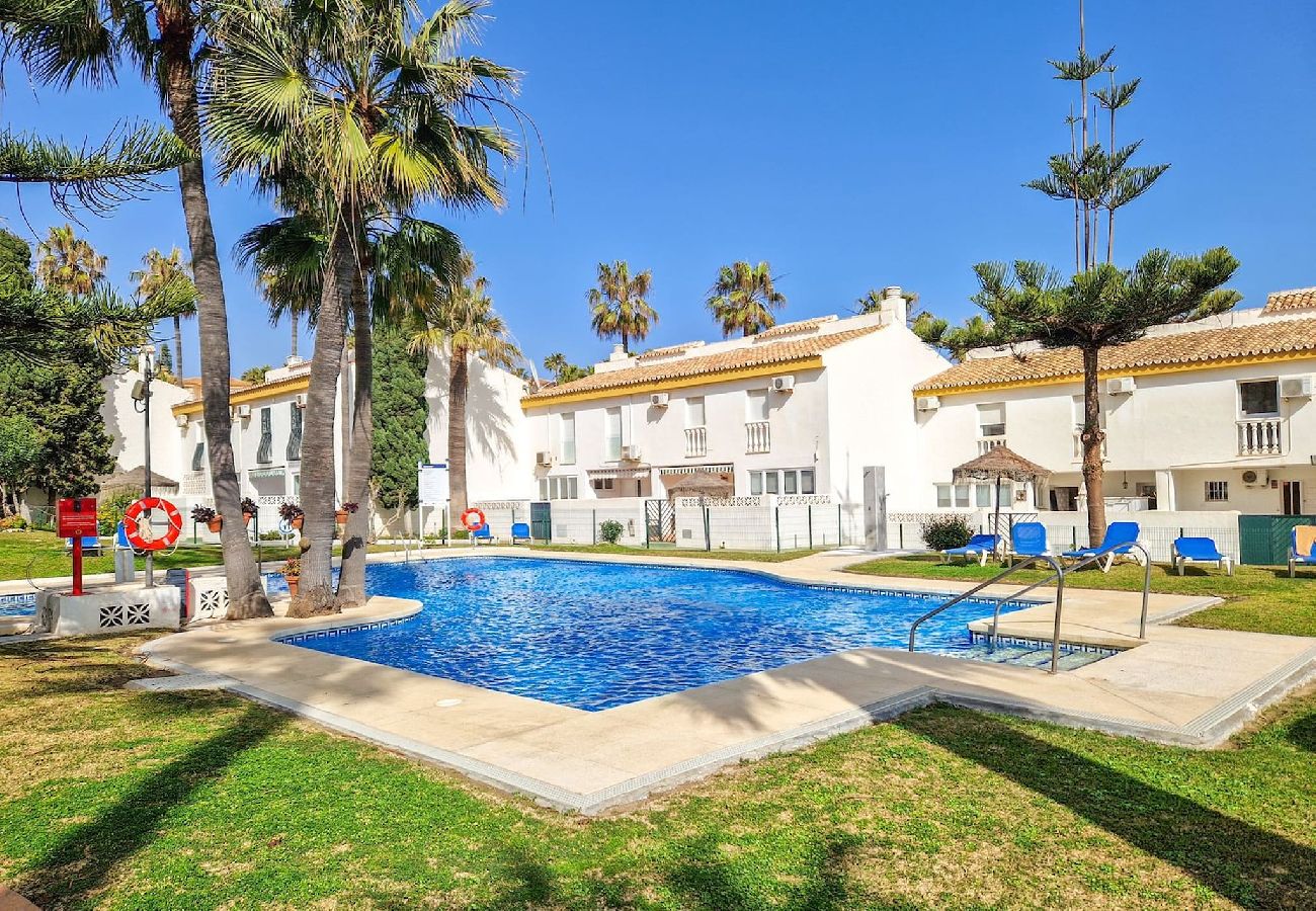 Apartment in El Faro - Sea view apartment Wyndham Resort close to beach 