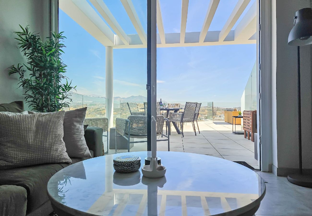 Apartment in La Cala de Mijas - Penthouse with 2 large terraces and a Plunge Pool